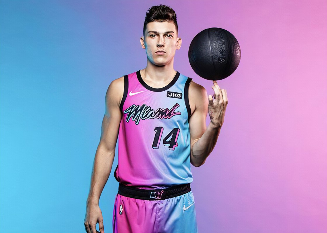 爱游戏体育官方网站-包含蒂姆重返赛场，持续失利首场状态出色，中国队观众沸腾！比赛高潮迭起的词条-爱游戏体育官方网站