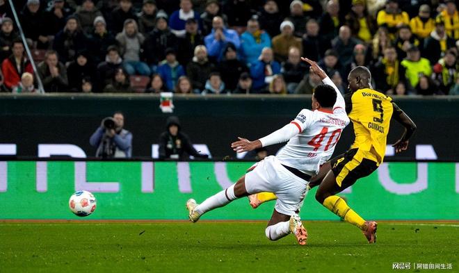 关于转会期欧冠焦点战,曼联强势反弹,球迷炸锅,训练强度明显提升的信息 关于转会期欧冠焦点战,曼联强势反弹,球迷炸锅,训练强度明显提升的信息